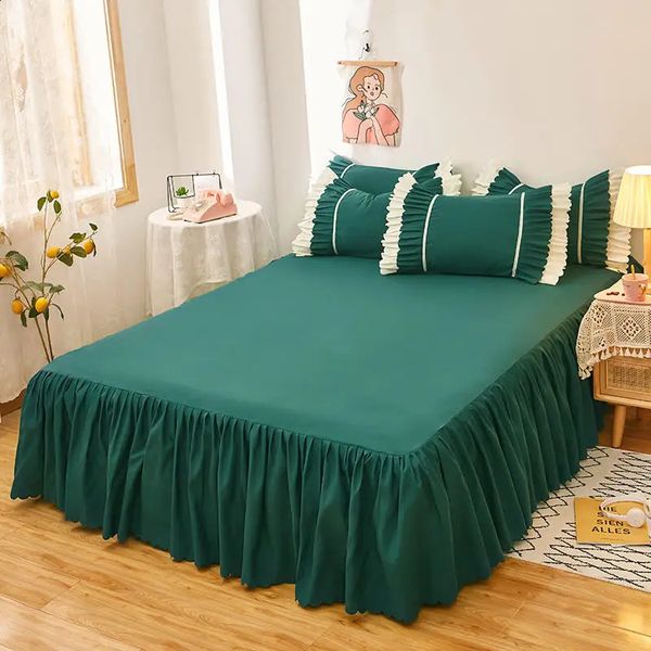 1 piece of green elastic solid color dyed plain weave bedding in single large size 240913