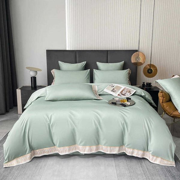 Luxurious 4-piece green cotton bedding set with embroidery for hotel-style comfort