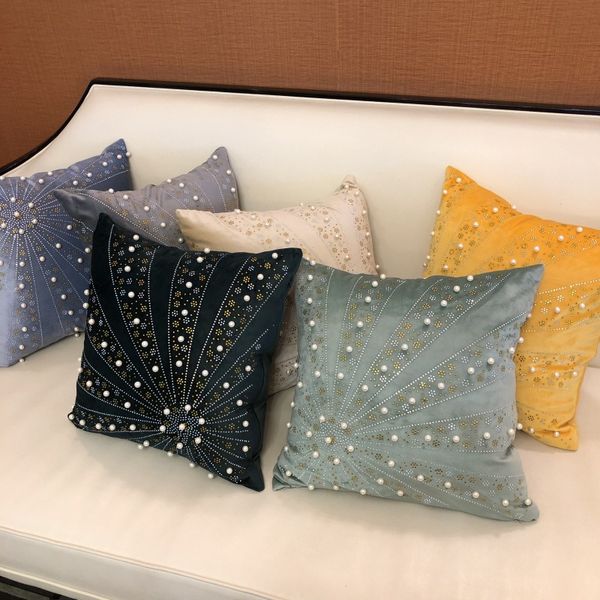 Luxurious velvet pillow cover 45x45cm with pearl bead accents for sofa or bed