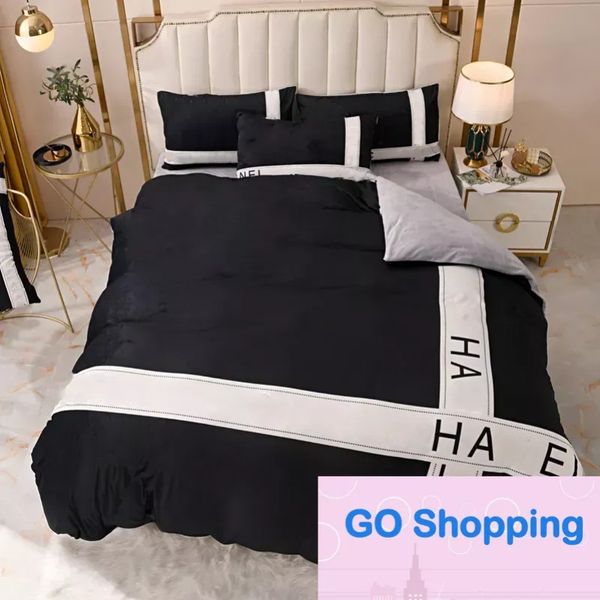 Quality fashion bedding sets with 2-piece tabby comforters, velvet duvet covers, and comfortable king-size quilt in H250113