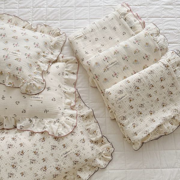 Vintage floral muslin cotton baby crib bedding set with duvet cover and pillowcase, no filler included